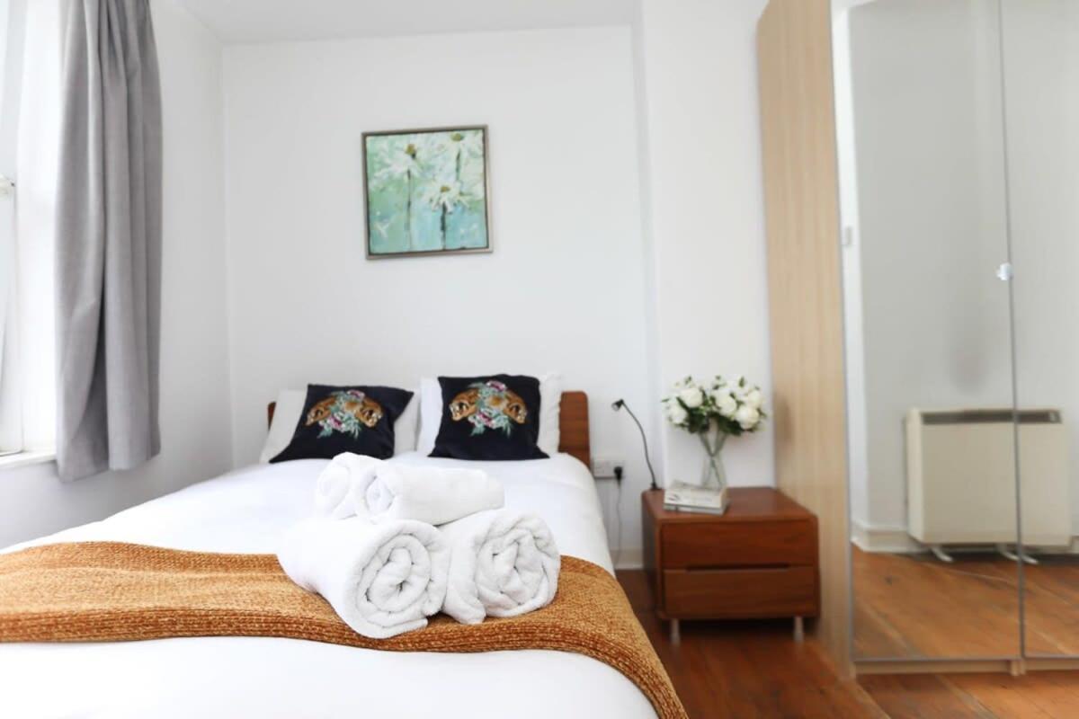 2 Bedroom Apartment In Waterloo Central Londra Esterno foto
